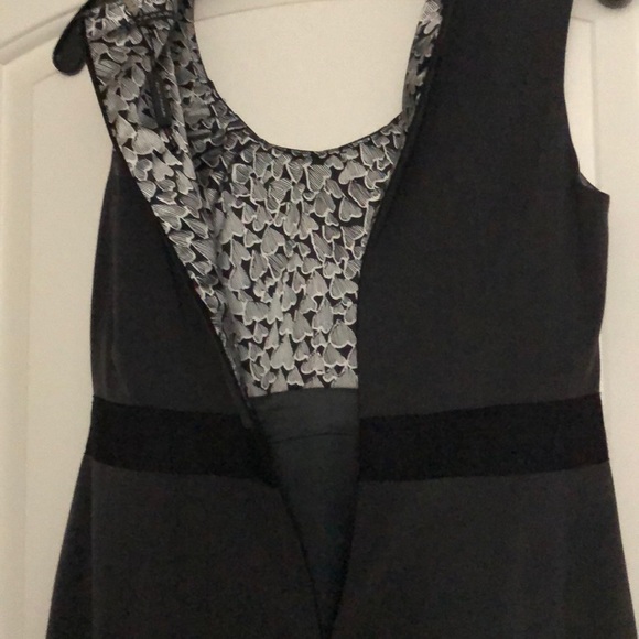 Dress - Picture 8 of 8